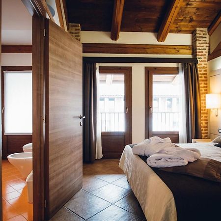 Hotel Ultimo Borgo Settimo Torinese Exterior foto
