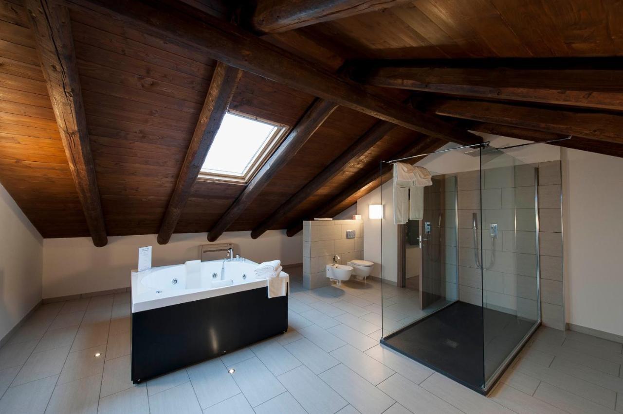 Hotel Ultimo Borgo Settimo Torinese Exterior foto