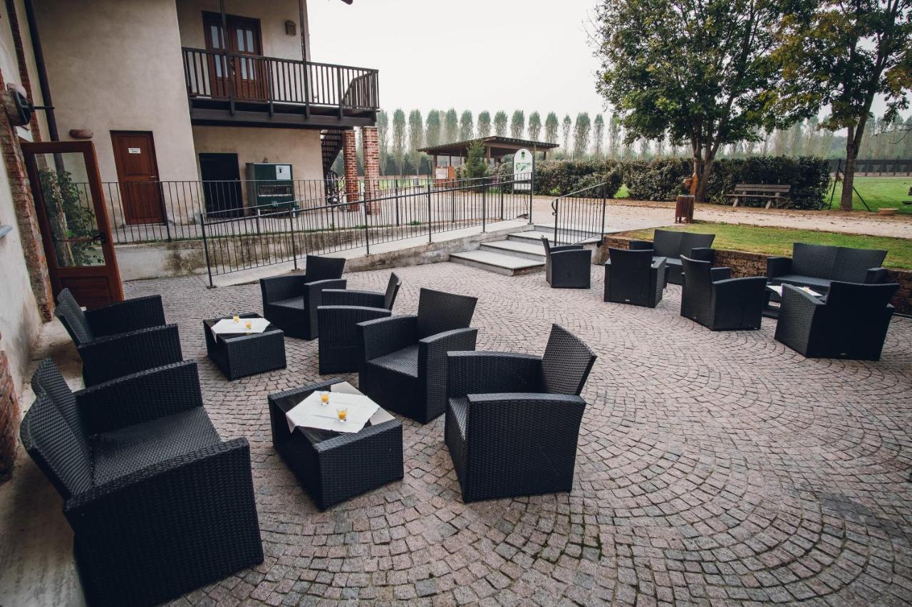 Hotel Ultimo Borgo Settimo Torinese Exterior foto